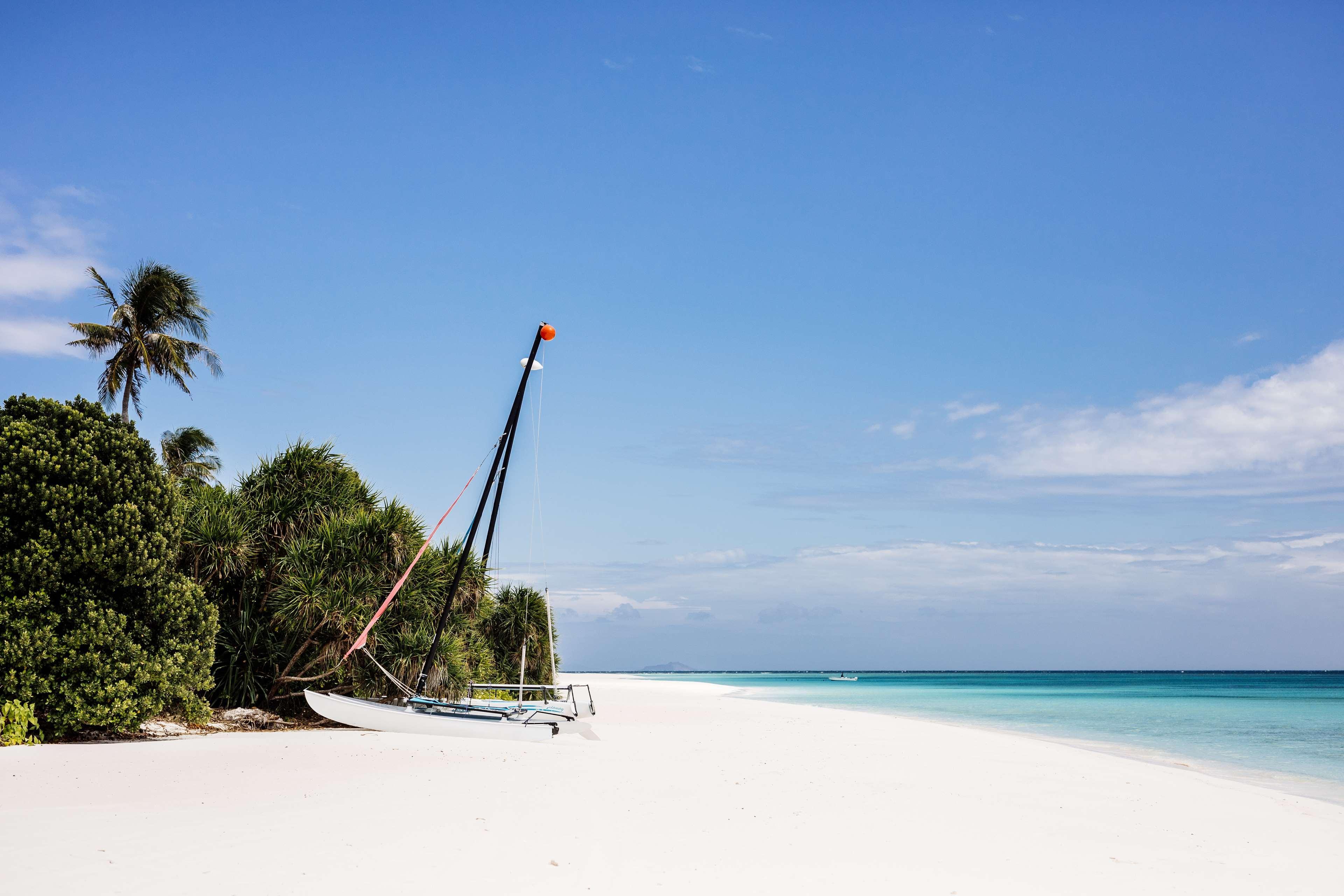 Amanpulo Hotel Pamalican Island Exterior photo